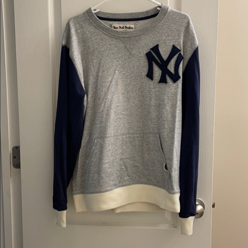 Mitchell and Ness Yankee Crewneck sweatshirt